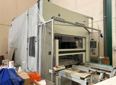 Contoured Infrared Plastic Welding Machine (demo listing)