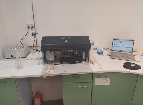 Nippon MA-2 Analytical instrument (demo listing)