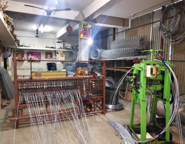 Wire Mesh / Jali Making Machine